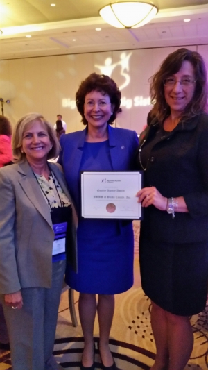 Sue Maslow Accepts Quality Agency Award on Behalf of Big Brothers Big Sisters of Bucks County